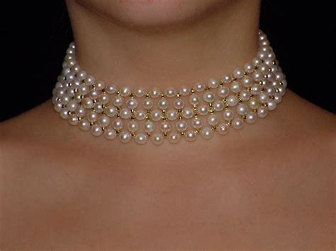 pearl choker in stores.